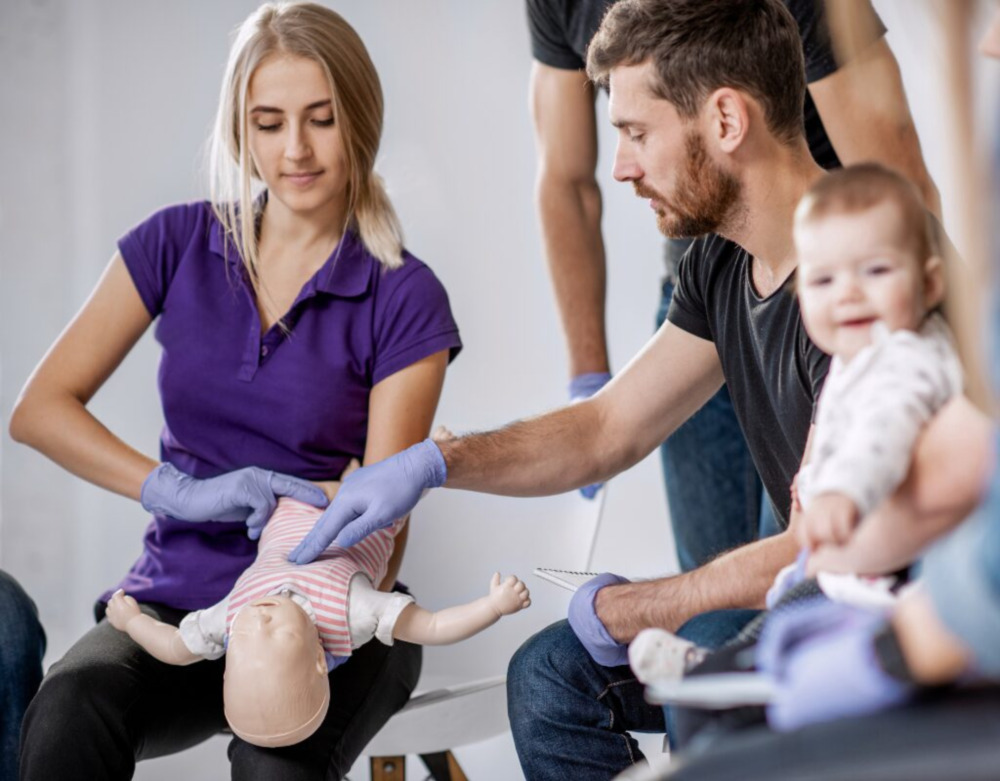 Erste Hilfe Baby: Das musst du wissen