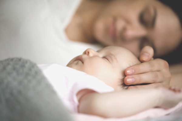 Co-Sleeping: Vorteile & praktische Tipps